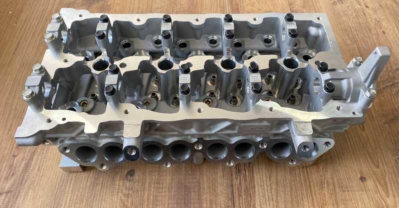 Si̇li̇ndi̇r Kapaği Accent Era Di̇zel Getz  İ20 İ30 Ri̇o Cerato 1.5 1.6 Crdi