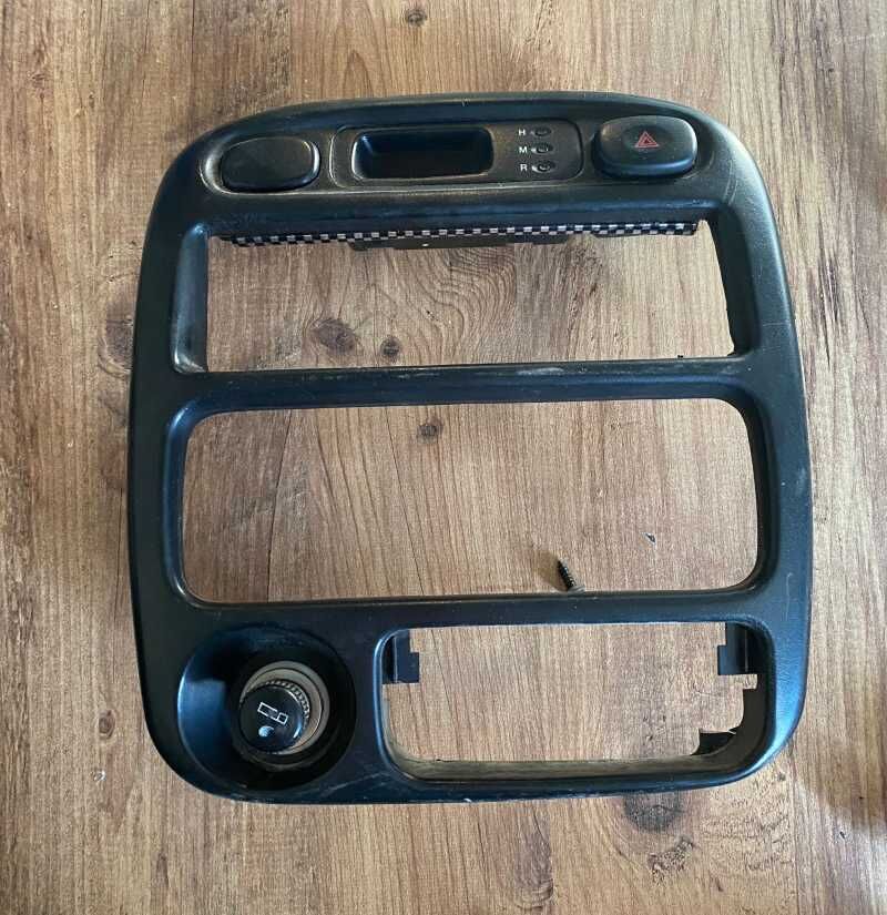 Teyp Çerçevesi Paneli Accent I Yumurta Kasa 1.5 Klimalı