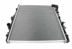 Mi̇tsubi̇shi̇ L200 Su  Radyatör 500*638*26 01-06