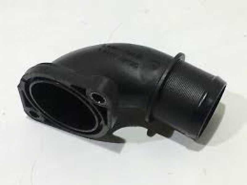 Ni̇ssan Qashqai̇ Turbo Gi̇ri̇ş Pi̇lasti̇k Boru Di̇rsek