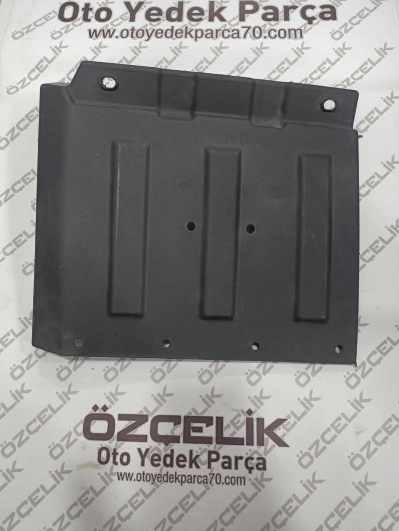 Ki̇a Bongo Arka Sol Teker Paçalik Çamurluk  2004-