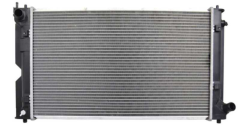 Su Radyatoru Brazing Toyota Corolla  E12  1.4 D-4D M-T Hortum Giris  Cikis 31Mm 2002-2007