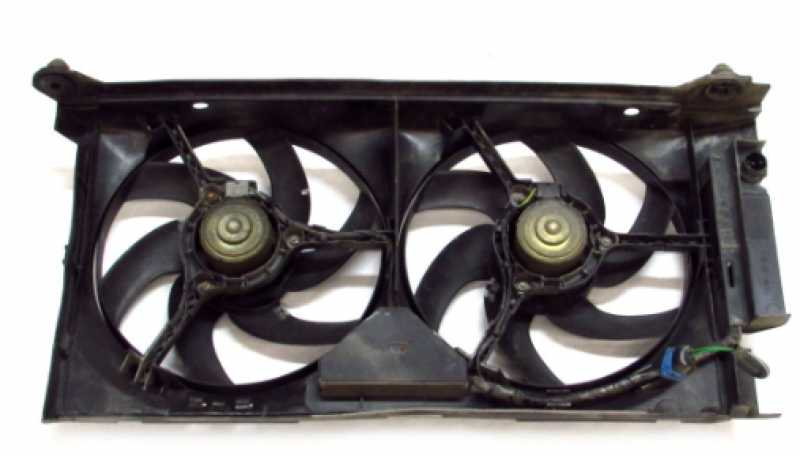 Radyatör Fani Çi̇ftli̇ Pri̇mera  Almera 2000-2006