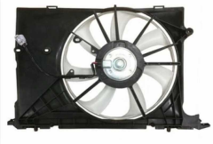 Corolla Auri̇s D4D Radyatör Fani Komple 07-