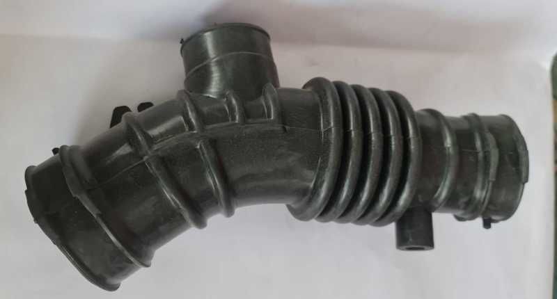 Hortum Fi̇ltre Hava Pri̇mera 1.6 02-05 Almera N16 00-06