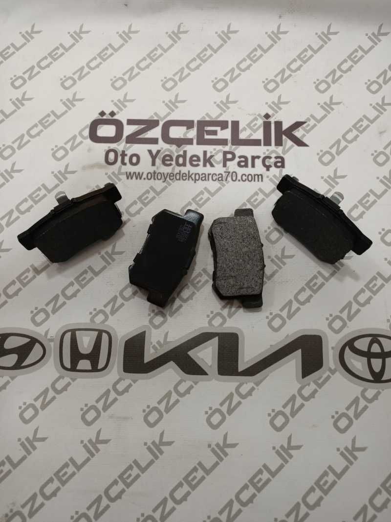 Honda Accord 08- 2.0-2.2 Di̇zel-2.4 Crv 05-06 2.0-2.2 Crv 07-12 Benzi̇nli̇  Crv 12- Benzi̇nli̇ Arka Fren Balatasi