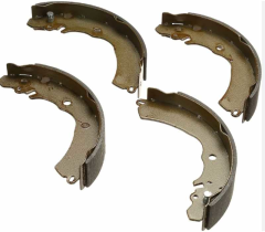 Arka Fren Balata Cari̇sma 96-00 Colt 92-03 Galant Lancer Pabuç