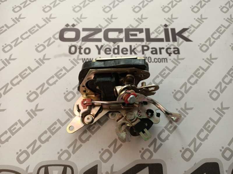 Kapi Ki̇li̇di̇ Arka Sol Corolla Ae92