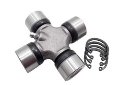 Istavroz Şaft Mafsal Diştan Sekman  Navara 4X2  Bt50 Mazda  D21 D22  83X27