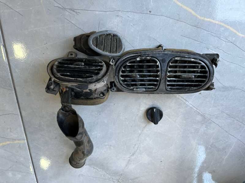 Hyundai Accent Kalorifer Izgara Yumurta Kasa 95-00