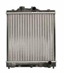 Radyatör Su Ci̇vi̇c 92-01 Düz Vi̇tes 16 Mm İes