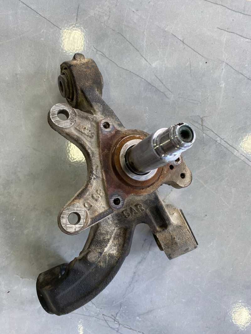Civic Arka Sağ Aks Taşiyici Di̇sk Ti̇p 01-05