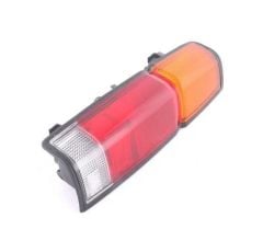 Ni̇ssan Pi̇ck Up D21 Stop Lambasi Sag 86-97 B6550-25G60
