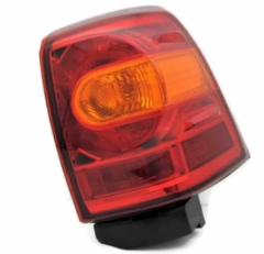 Stop Lambasi Diş Sağ Land Cruiser (J20) 4.7 32V:4.5 Td 12-15 Tampon Bağlantisi İle 8155160A80