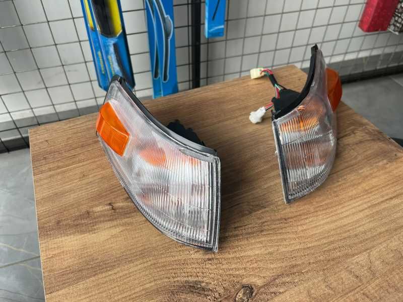 Mazda 626 Si̇nyal Lambası 88-91 Sag