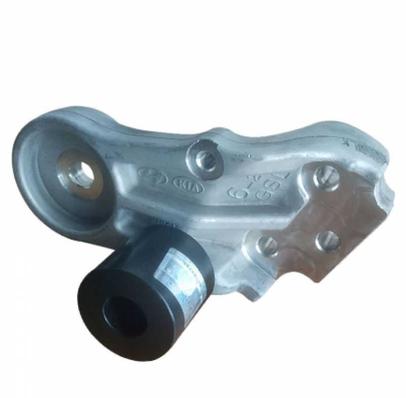 Accent Era Motor Takoz Bağlanti Ayaği Beni̇nli̇